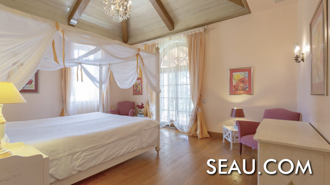 Luxury Sea view property for sale in Vale do Lobo SEAU